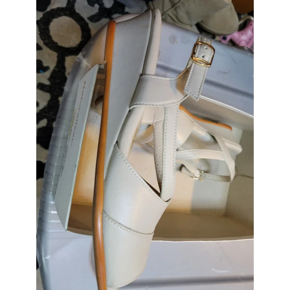 SAS Tripad Comfort Womens 8 S Bone White Leather Wedge Ankle Strap Sandals